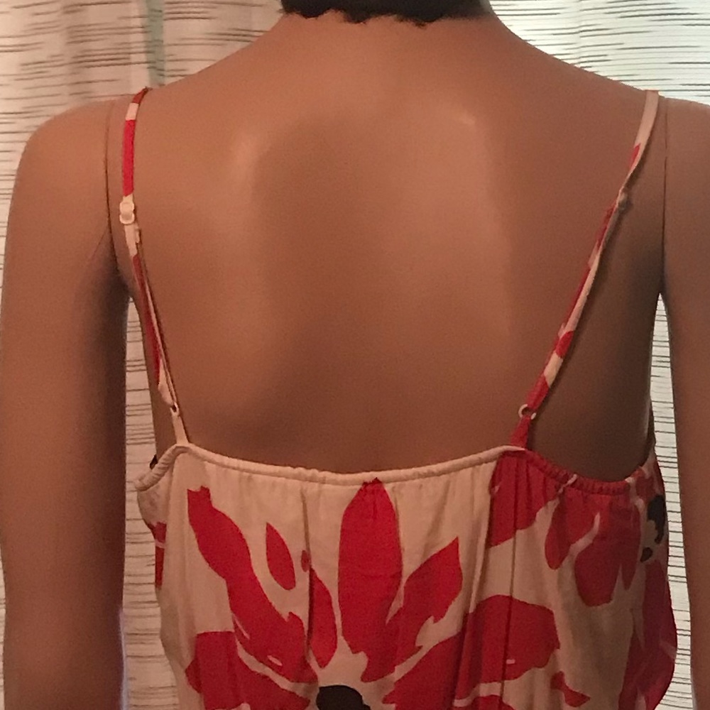 Cream and red flower dress - Picture 3 of 8